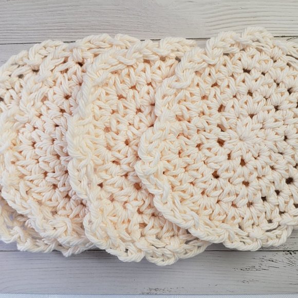 💄 Facial Cleansing Pad Scrubby Reusable 💄 2/$12 - Picture 2 of 3